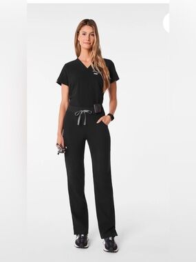 💛FIGS HIGH WAISTED SCRUB PANTS💛